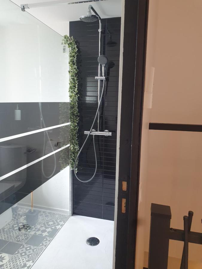 Le Loft De Blossac Lägenhet Poitiers Exteriör bild
